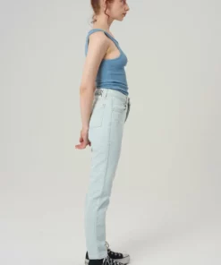 The Ragged Priest Cougar Mom Jean - Stonewash WOMEN'S