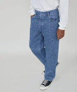 The Ragged Priest Player Jean