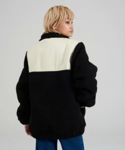 The Ragged Priest MEN'S Kickers Classics Cream & Black Fleece Jacket