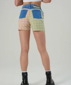 The Ragged Priest Pitch Short WOMEN'S