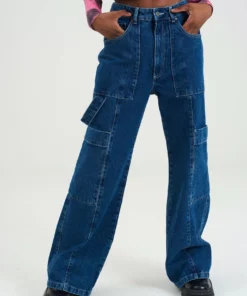 The Ragged Priest Shapeshifter Combats WOMEN'S